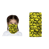 Tour de cou (snood) pour enfant avec motifs graphiques jaunes.